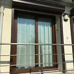 Teras Butik 4*