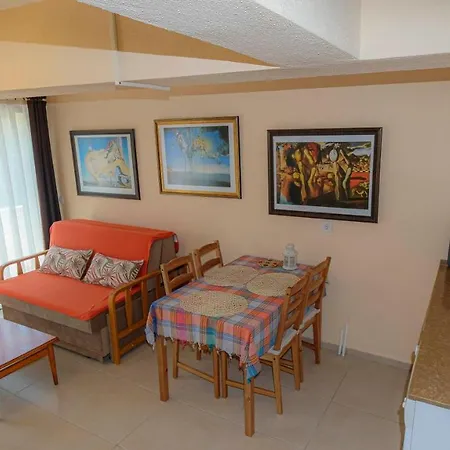 Teras Butik Aparthotel *
