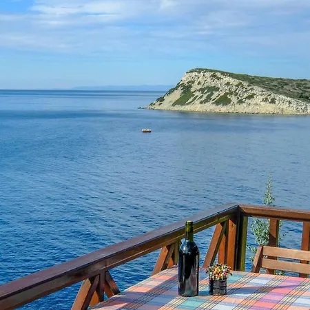 Teras Butik Karaburun (Izmir)