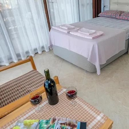 Teras Butik Karaburun (Izmir)