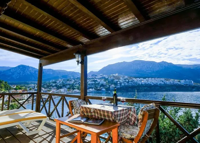 Teras Butik Apart Otel Karaburun (Izmir)